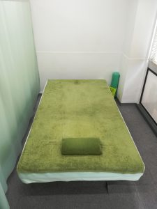 リハビリ用ベッド